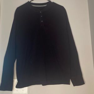 Black men’s button shirt